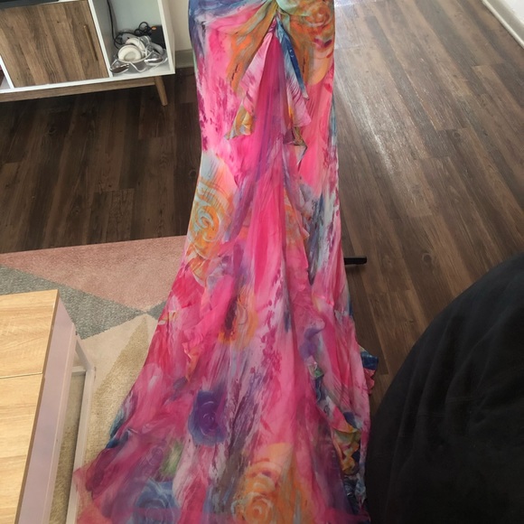 STUNNING Jovani Evening Gown Prom Dress Size 0 - Picture 2 of 4